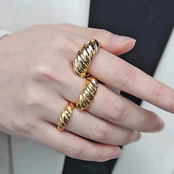1DB Nők Szövés Sodrott Gyűrű, Arany Színű Esküvői Gyűrű Rozsdamentes Acél Anillos Joyas De Mujer Ékszerek Kunckle Gyűrű